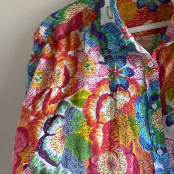 Magazine Luxurious bloom loose shirt - Picture 7 of 13